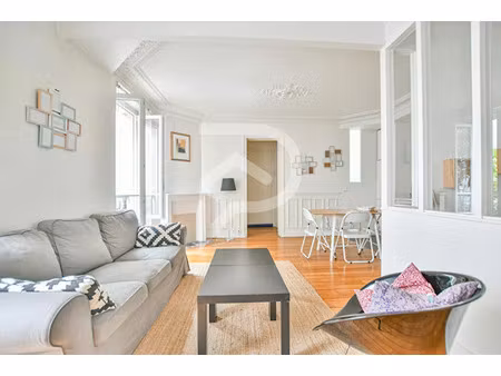 location appartement 2 pièces 42.35 m² à paris 15ème (75015)  1 600 €