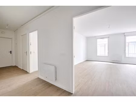 location appartement 4 pièces 94 m² à paris 13ème (75013)  2 577 €