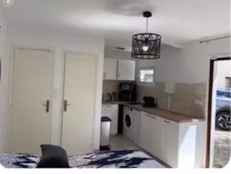 location meublée maison 1 pièce 25 m² à neuilly-plaisance (93360)  825 €