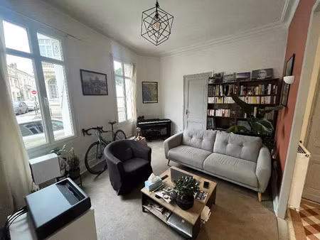 location maison 2 pièces à bordeaux (33000)  980 €