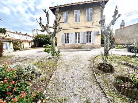 location maison 5 pièces 124 m² à marseille 10ème (13010)  1 630 €