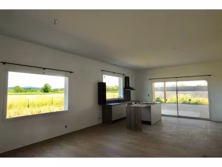 location maison 4 pièces 120 m² à maslacq (64300)  1 205 €