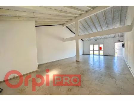 location locaux professionnels 70 m² à saint-françois (97118)  nan €