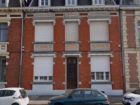 maison 8 pièces 275 m²