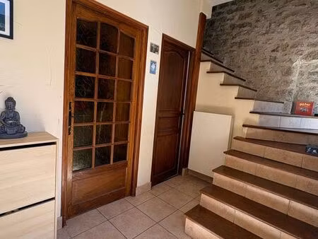 maison 3 chambres centre ville poligny
