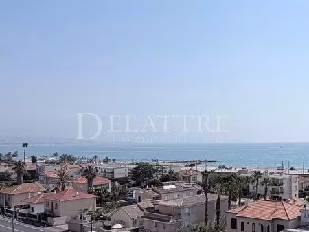 vue panoramique mer 4 pièces antibes