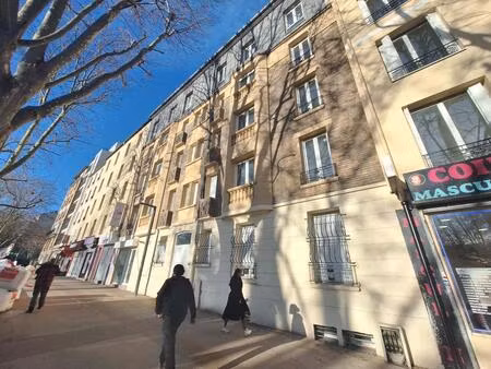 très beau t4 de 55m²  aubervilliers