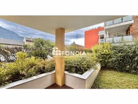 appartement 2 pièces avec jardin