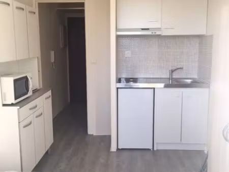 location meublée appartement 1 pièce 14.69 m² à gradignan (33170)  474 €