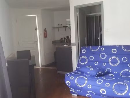 location meublée appartement 1 pièce 18.25 m² à la souterraine (23300)  329 €