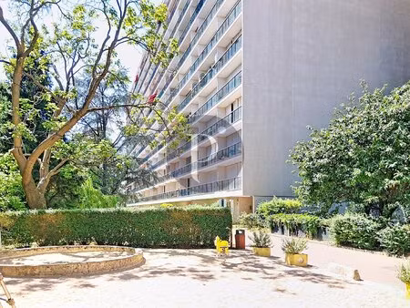 appartement lumineux 3 pièces au centre-ville de villejuif