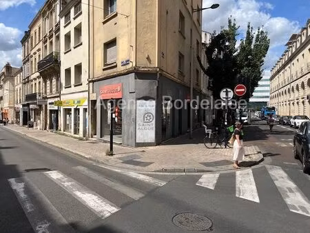 bordeaux centre  salon de coiffure env. 80m²