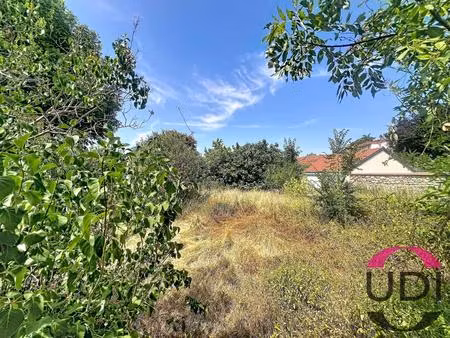 terrain de 428 m² au coeur de fontenay-le-vicomte