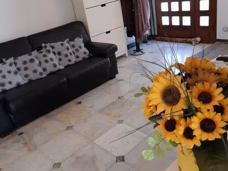 charmante maison d'architecte à mérignac bien située  115m2  grand garage  jardins  terras