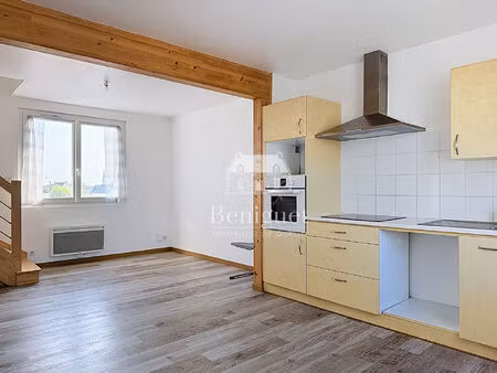 appartement ploudalmezeau 4 pièce(s) 71 m2