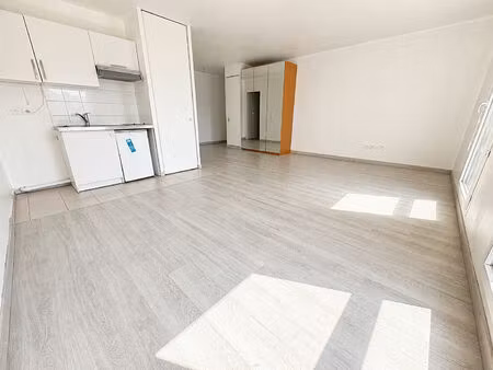 vente appartement 1 pièce  40.00m²  rosny