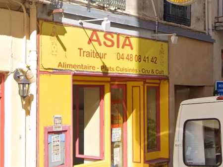 a louer sur beziers centre ville - local commercial 3-6-9 -