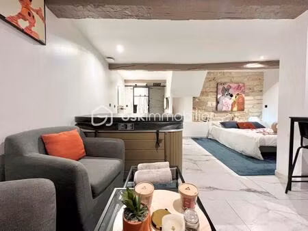 charmante suite love room en hyper centre de montpellier