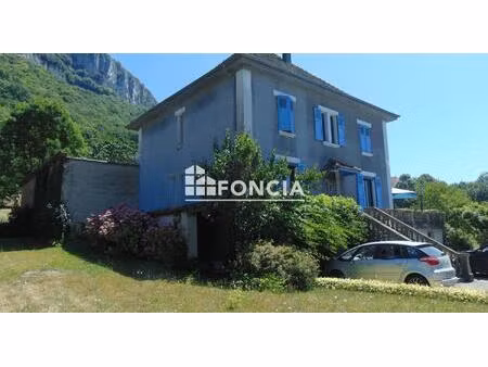 exclusivite foncia - champagneux - maison de caractère de 1927