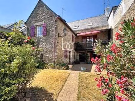 vente maison à vannes centre ville (56000) : à vendre / 126m² vannes centre ville