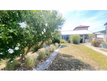 maison auberives sur vareze 3 pièce(s) 105 m2