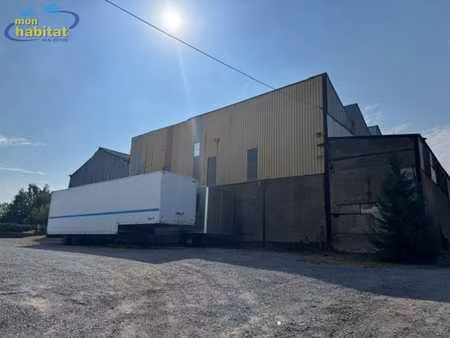 entrepôt de 925m² sur terrain de 40 ares