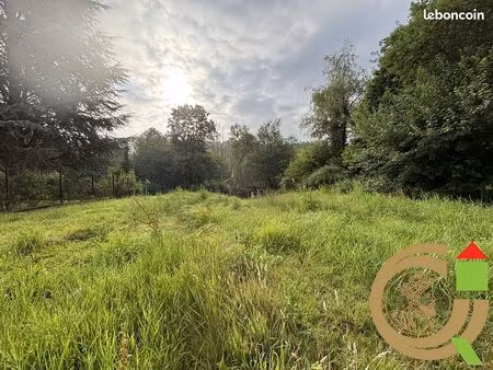 terrain 2014 m² recques-sur-course