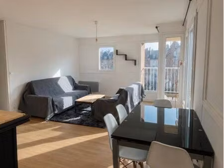 à louer – superbe t2 meublé de 45 m² – lille vauban-esquermes (rue colbert)