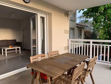 appartement t3 - 64m2 - terrasse  deux parkings