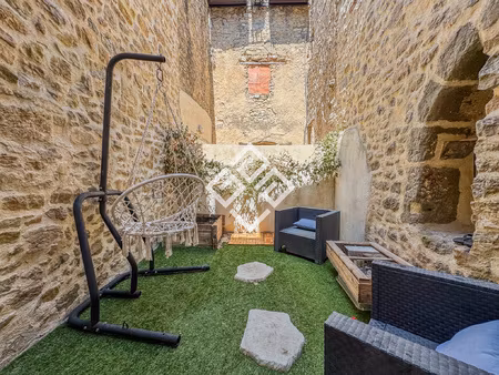laurette maison en pierre  terrasses et dépendance