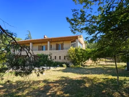 investissement en nue-propriété 99m2 et 70m2 d'ateliers et garage  terrain 2552m2