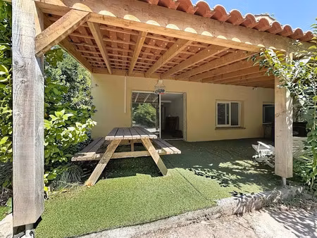 vente appartement 4 pièces 97 m² à frejus (83600)  440 000 €