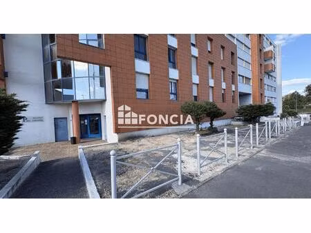 appartement t1 de 38 m² avec stationnement –