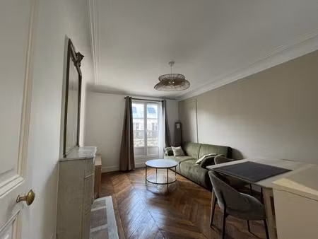 t3_rue cail_meuble