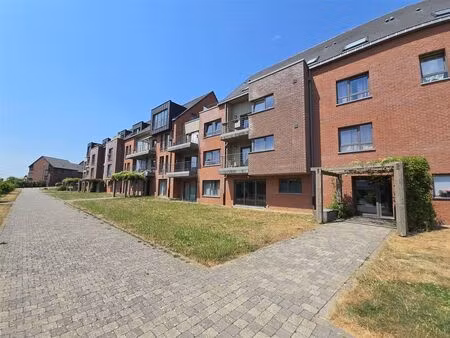 appartement à louer à place des sauverdias 2 perwez (vbe48962)