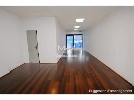 local commercial tourcoing