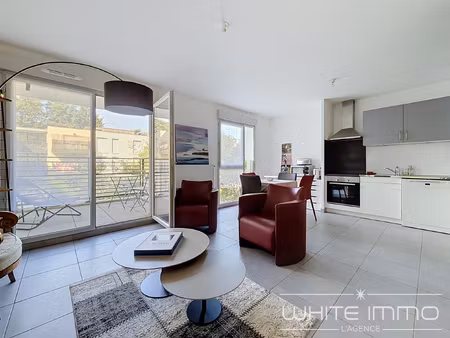 vente en exclusivite  francheville le bas  t3 de 68 m2  2 ch