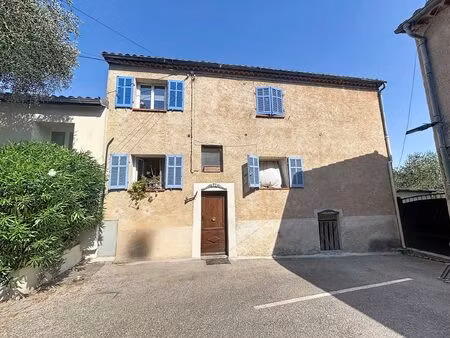 la roquette sur siagne petit immeuble locatif à vendre