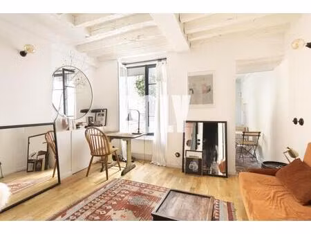 doly - charmant studio 25m² - paris 3