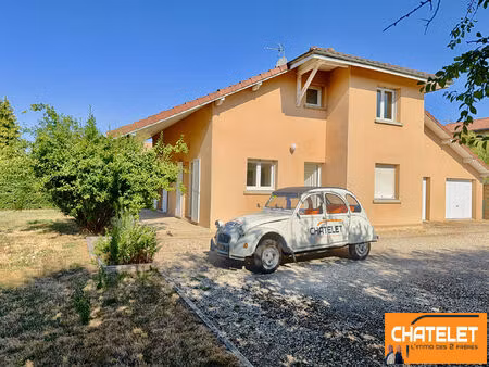maison saint denis les bourg 6 pièce(s) 126.01 m2