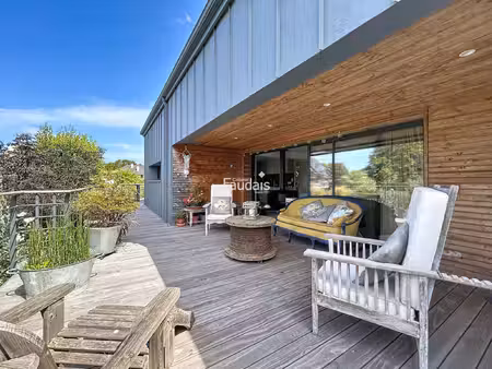 villa de 175 m² - 4 chambres - jardin arboré 1 107 m²