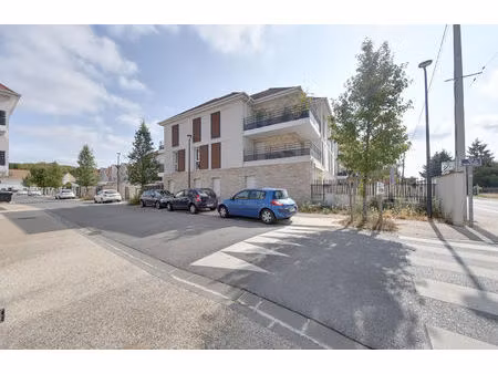vente appartement 3 pièces  56.60m²  villeneuve