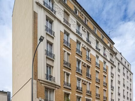 vente bureaux 1 067 m²