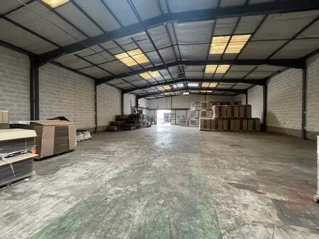 location local d’activités brétigny-sur-orge 91220 530m²