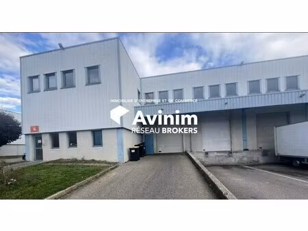 location local d’activités genas 69740 1095m²