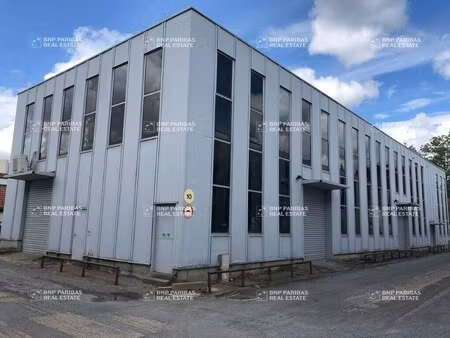 location local d’activités les loges-en-josas 78350 150m² à 2323m²