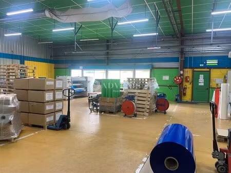 location local d’activités vendome 41100 2600m²