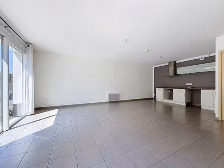 vente maison 4 pièces 76.3 m² à la jarrie (17220)  209 000 €