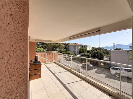 vente appartement 2 pièces 53 m2 à calvi