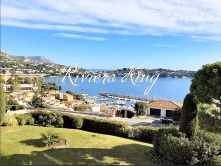 villefranche-sur-mer – magnifique appartement 3p avec vue mer  piscine  parking et cave